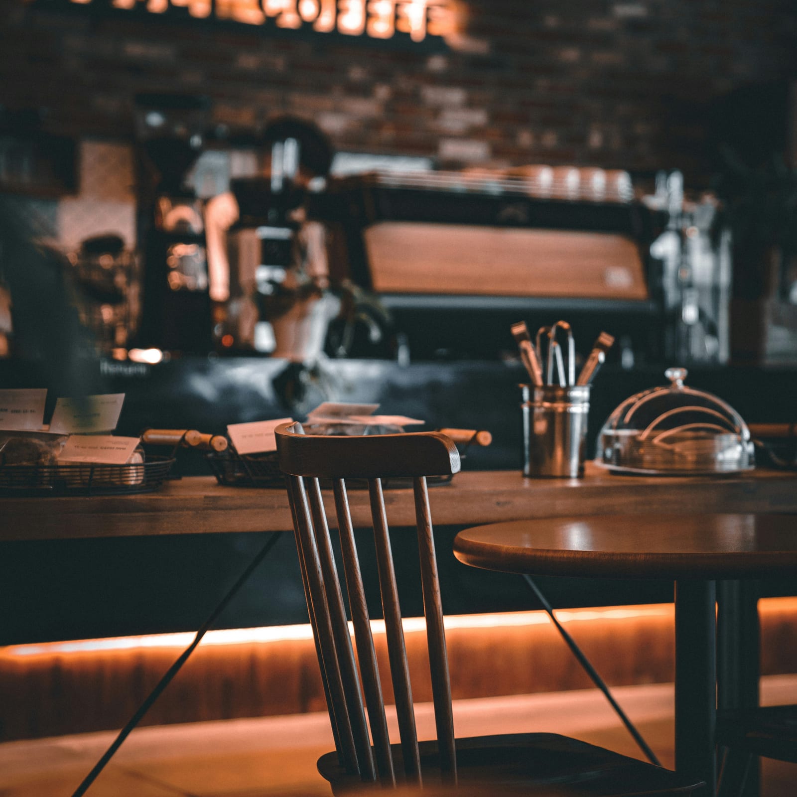 Restaurants don't have an acquisition problem. They have amnesia